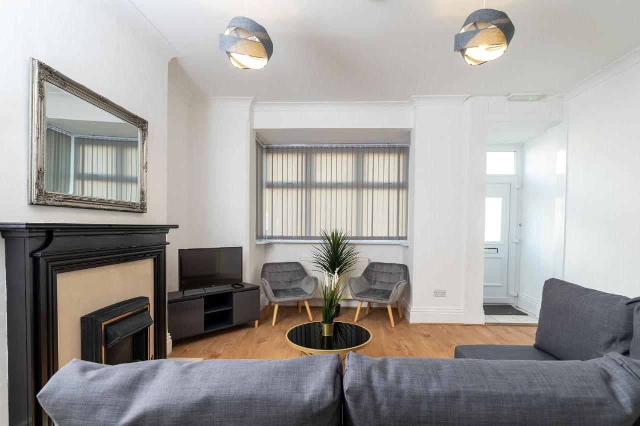 Villa House Of Vacation Portsmouth Esterno foto