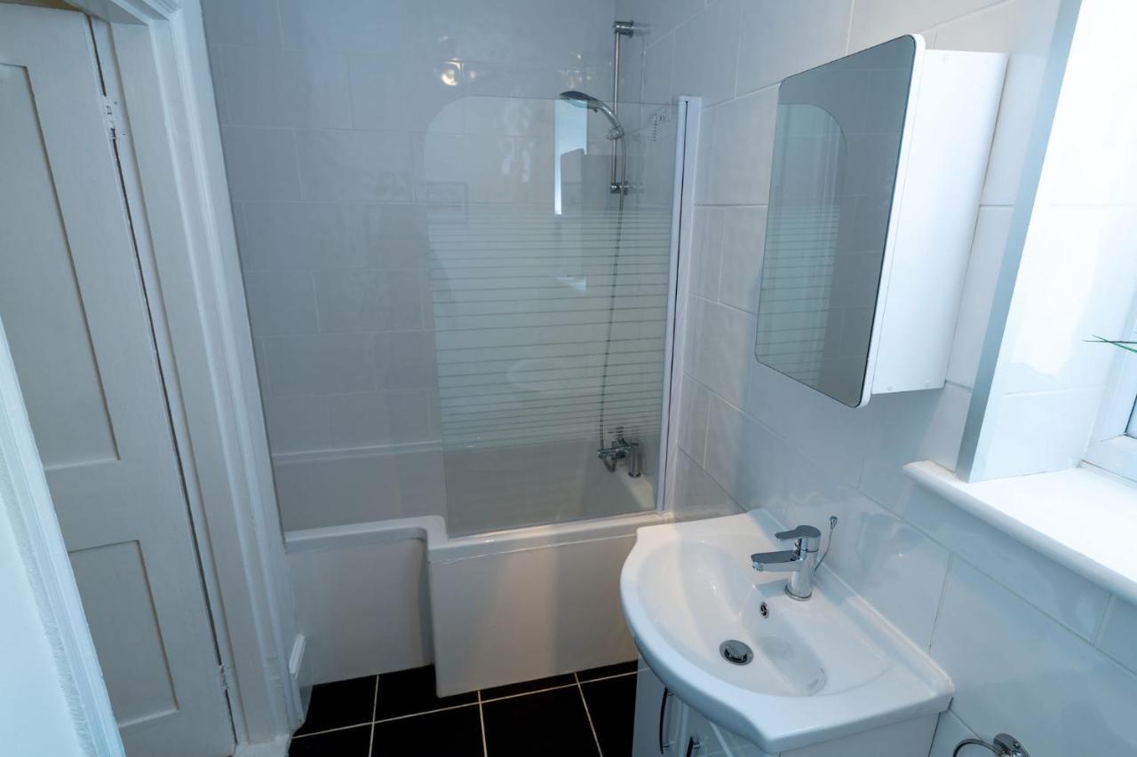Villa House Of Vacation Portsmouth Esterno foto