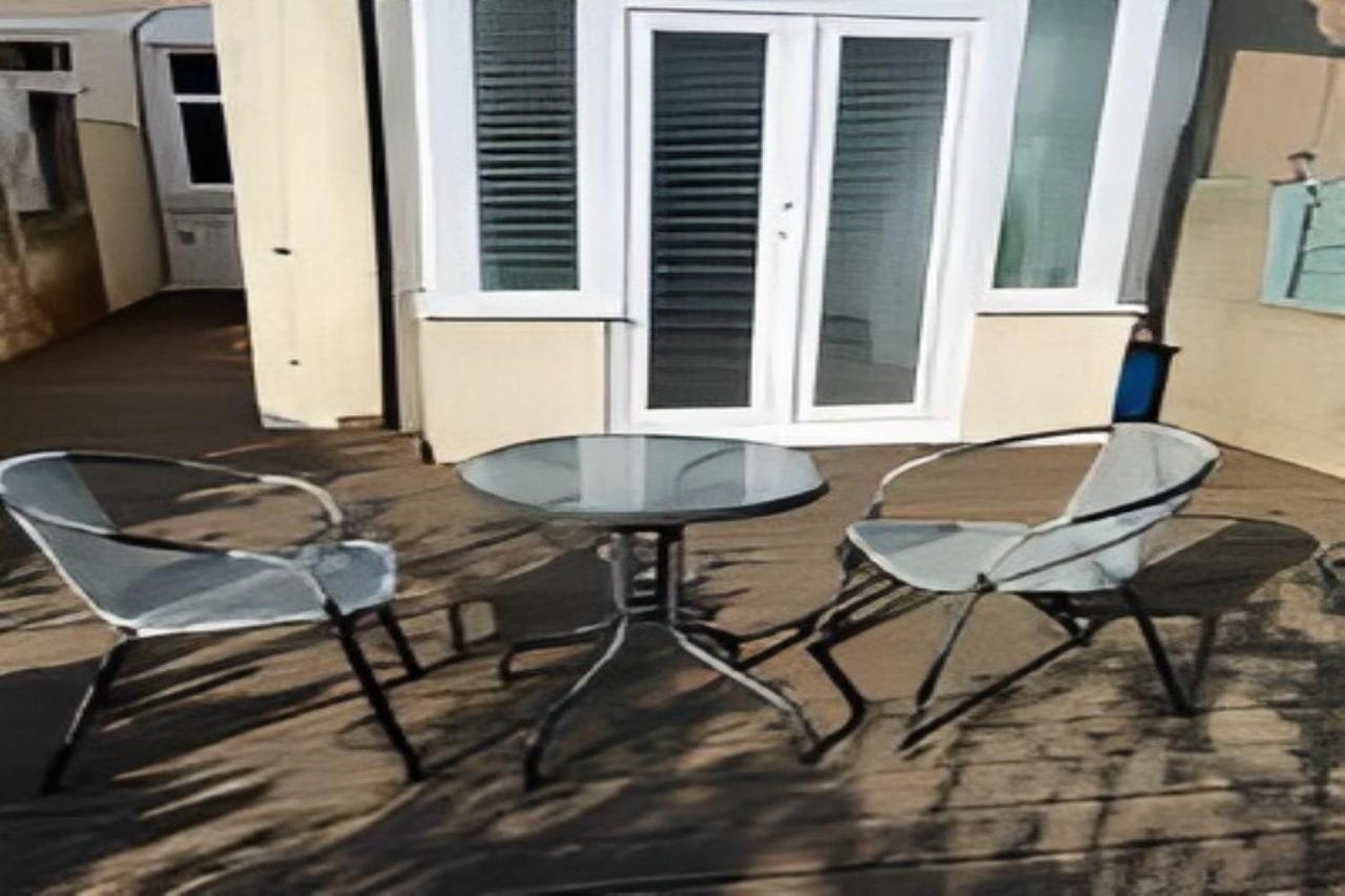 Villa House Of Vacation Portsmouth Esterno foto